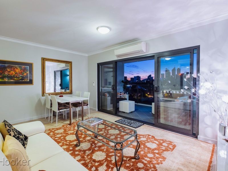 43/33 Bronte Street, East Perth WA 6004