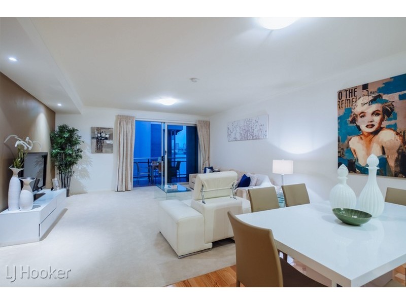 10/1 Henry Lawson Walk, East Perth WA 6004