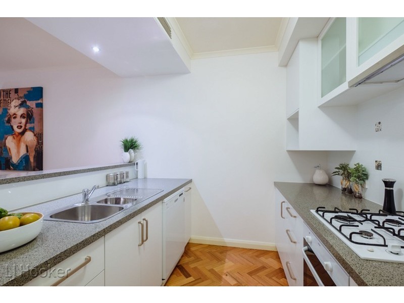 10/1 Henry Lawson Walk, East Perth WA 6004