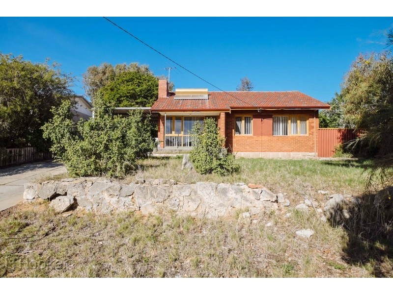 17 Fermaner Street, Karrinyup WA 6018
