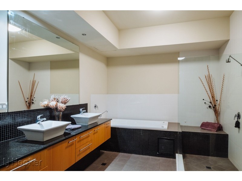 909/251-257 Hay Street, East Perth WA 6004