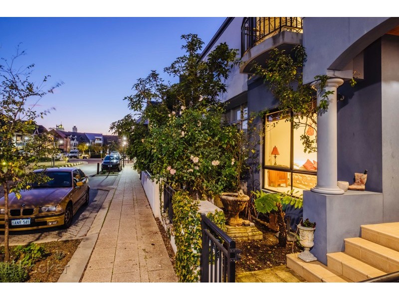 10 Old Belvidere Promenade, East Perth WA 6004