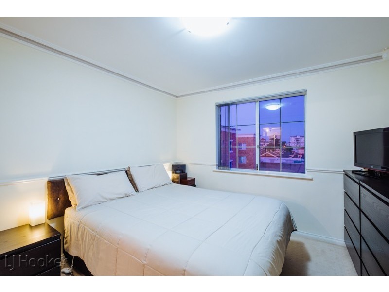 39/123 Wellington Street, East Perth WA 6004