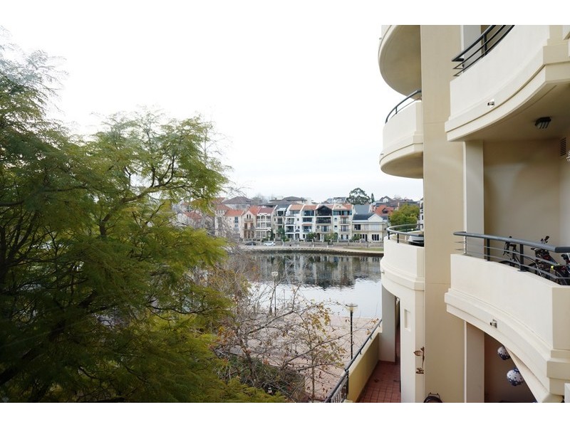 49/20 Royal Street, East Perth WA 6004