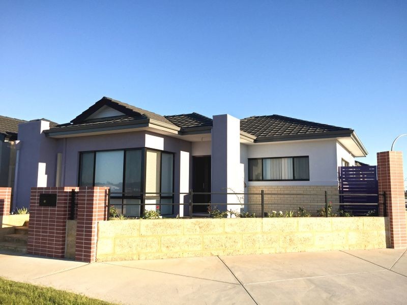 49 Summerville Boulevarde, Caversham WA 6055