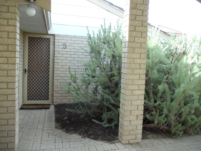 3/11 Wall Street, Maylands WA 6051