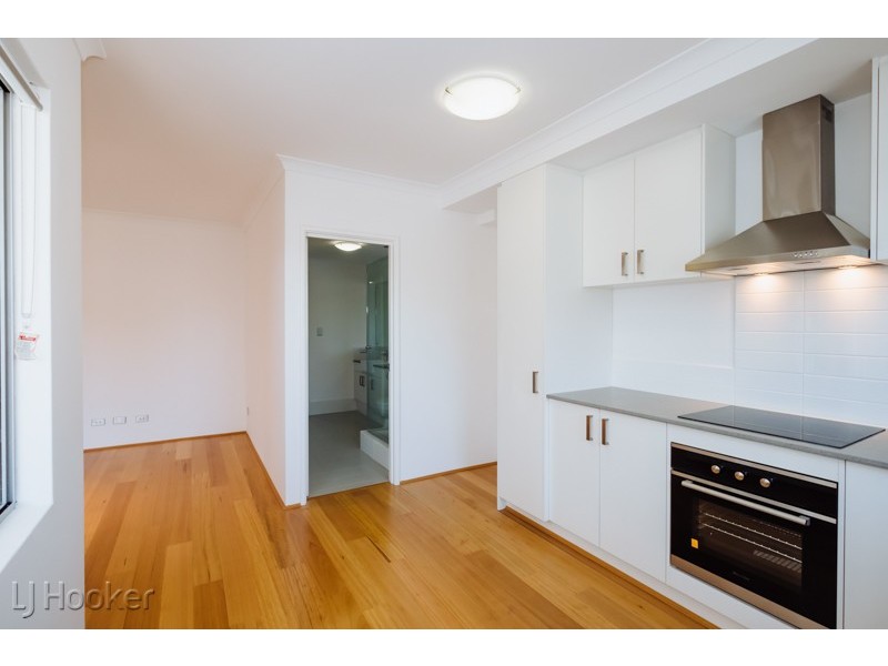 1/139 Fitzroy Road, Rivervale WA 6103