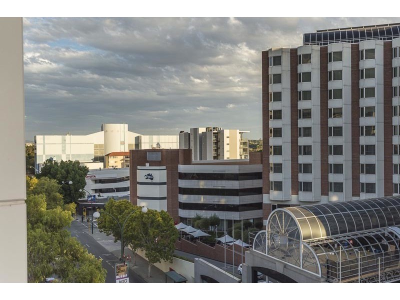 53/118 Adelaide Terrace, East Perth WA 6004