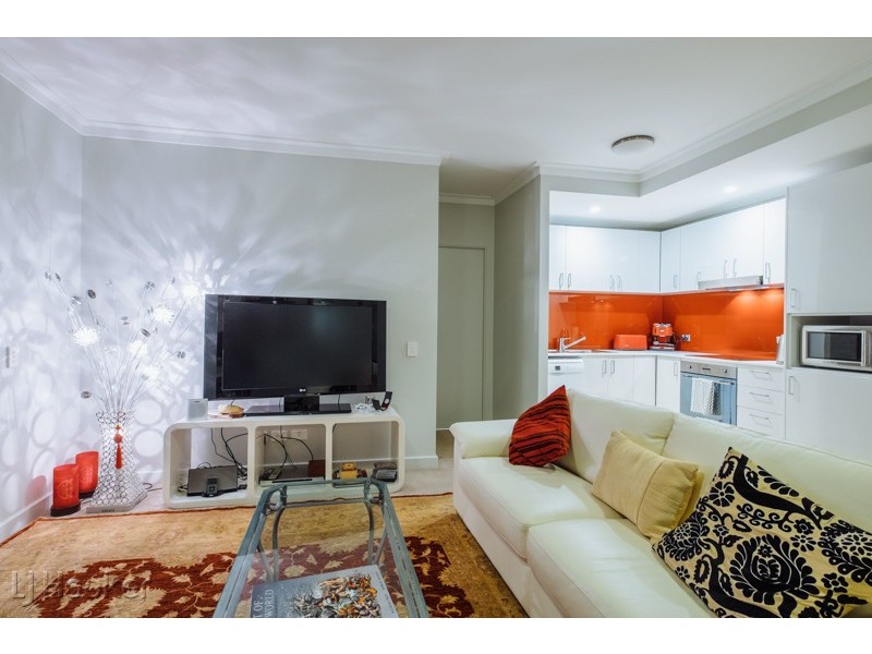 43/33 Bronte Street, East Perth WA 6004