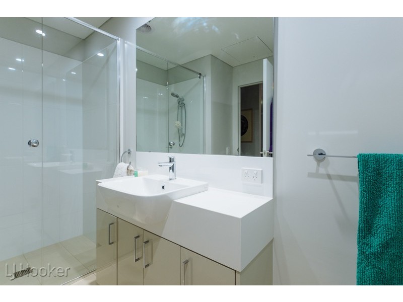 43/33 Bronte Street, East Perth WA 6004