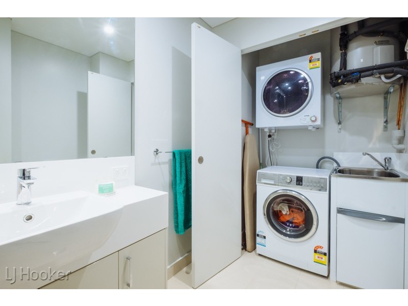 43/33 Bronte Street, East Perth WA 6004