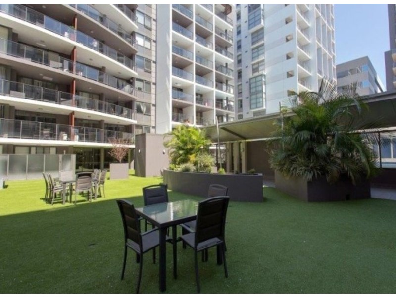 112/143 Adelaide Terrace, East Perth WA 6004