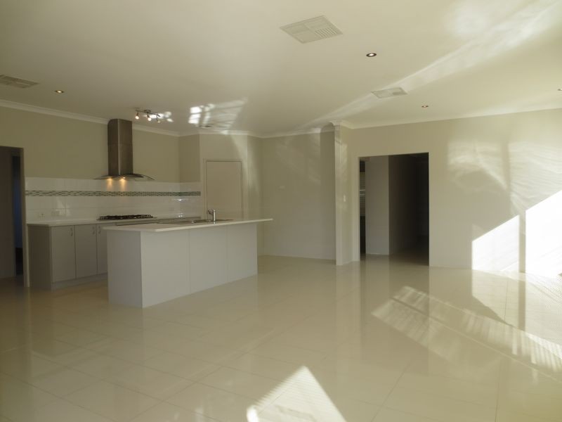 88 Gallipoli Street, Lathlain WA 6100