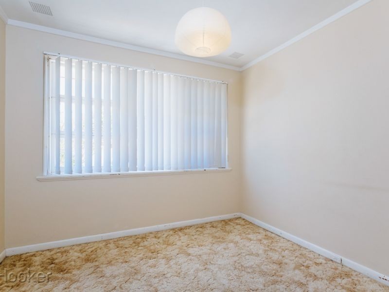 22 Davy Street, Alfred Cove WA 6154