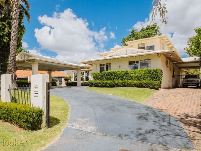 43 Pepler Avenue, Salter Point WA 6152