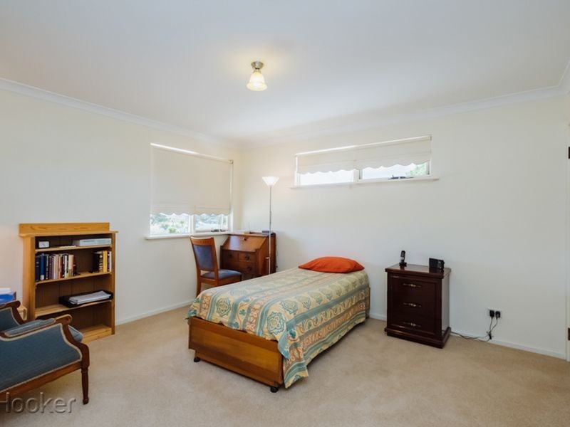 43 Pepler Avenue, Salter Point WA 6152