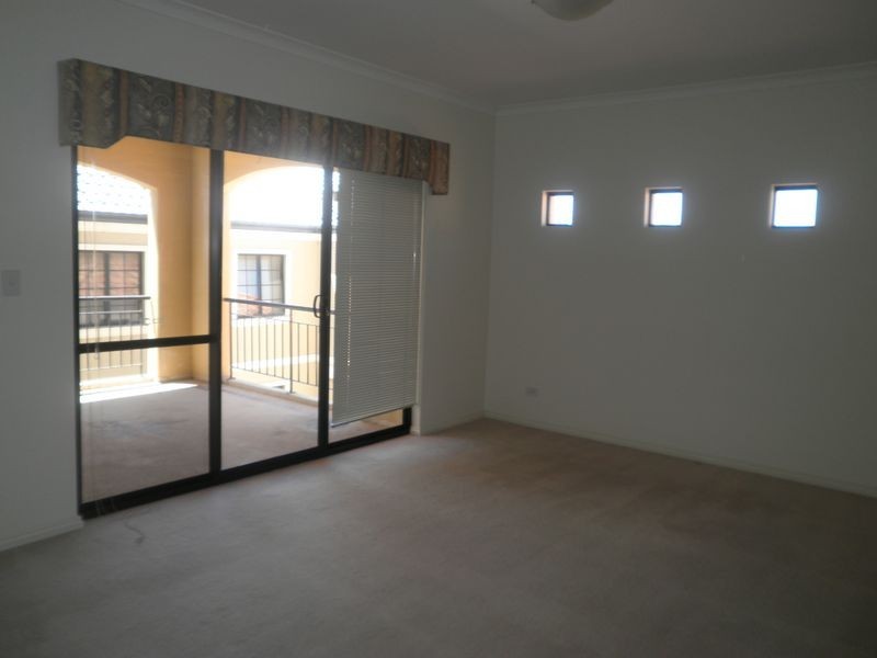 7/40 Victory Terrace, East Perth WA 6004