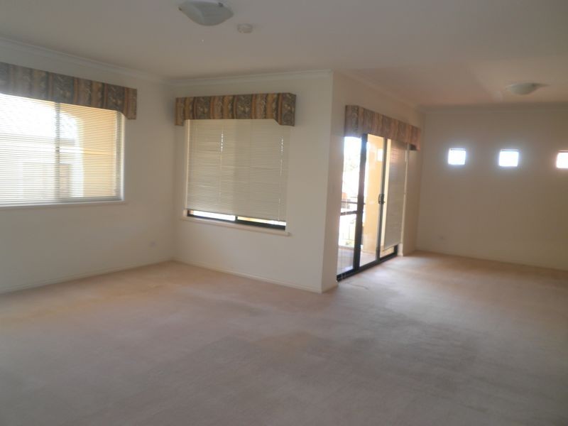 7/40 Victory Terrace, East Perth WA 6004