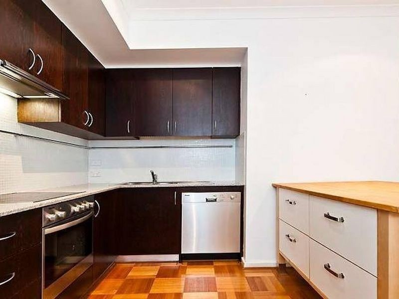 8/20 Saunders Street, East Perth WA 6004