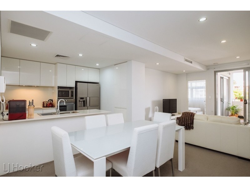 13/52 Wickham Street, East Perth WA 6004