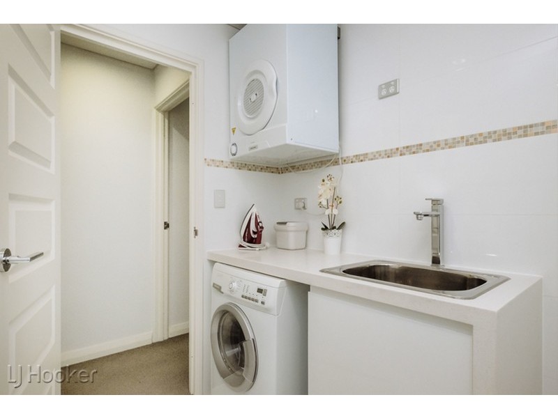 13/52 Wickham Street, East Perth WA 6004