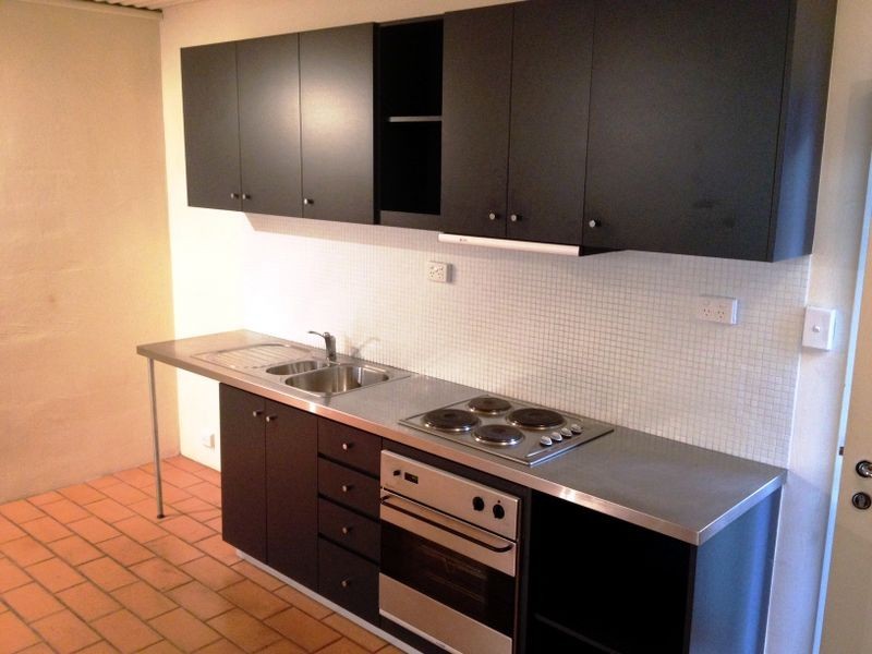 14 Little Saunders Street, East Perth WA 6004