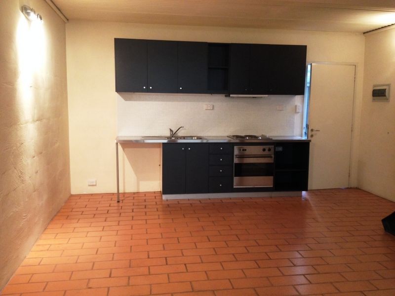 14 Little Saunders Street, East Perth WA 6004