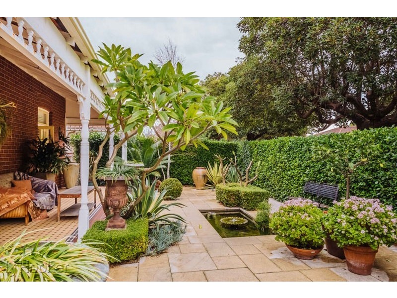 8 Farnley Street, Mount Lawley WA 6050