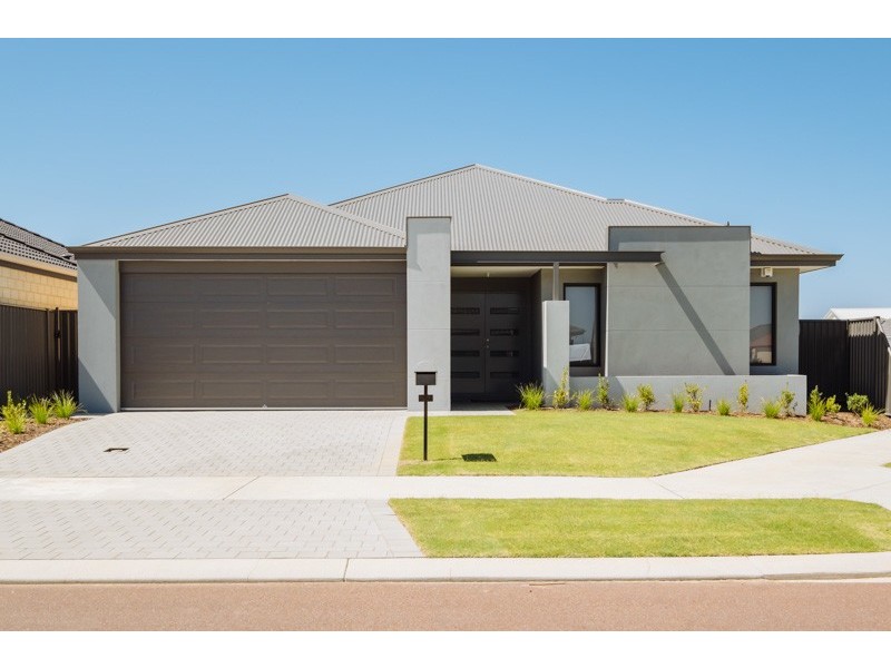 42 Silvershot Avenue, Harrisdale WA 6112