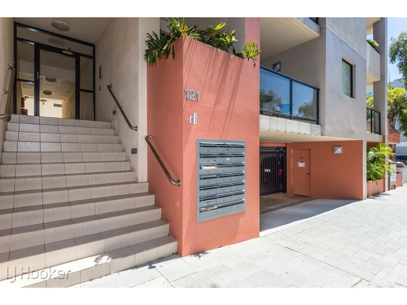 17/121 Hill Street, East Perth WA 6004