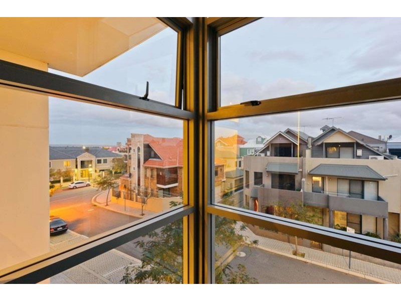 45 Tully Road, East Perth WA 6004