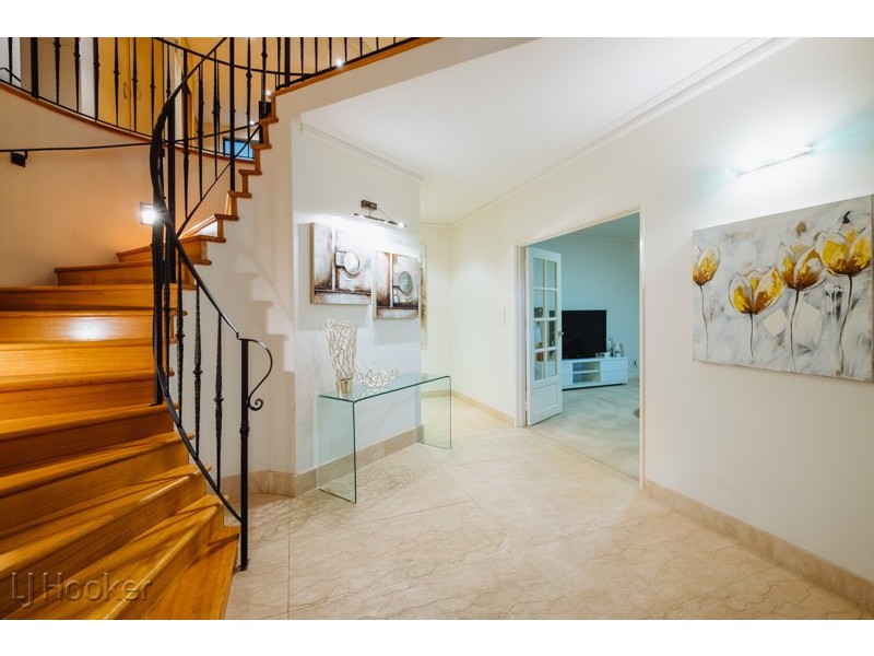 53 Joel Terrace, East Perth WA 6004