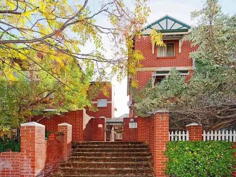 3/48 Wellington Street, East Perth WA 6004