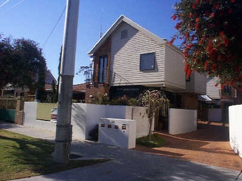 111b Richmond Street, Leederville WA 6007