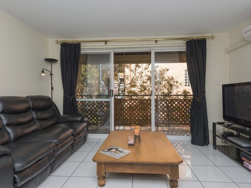 17/39 Bronte Street, East Perth WA 6004