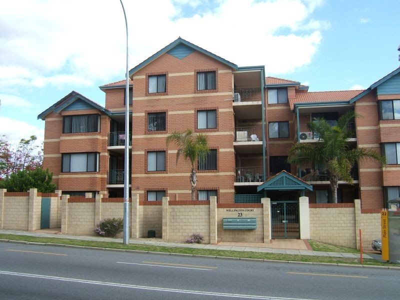 2/23 Wellington Street, East Perth WA 6004