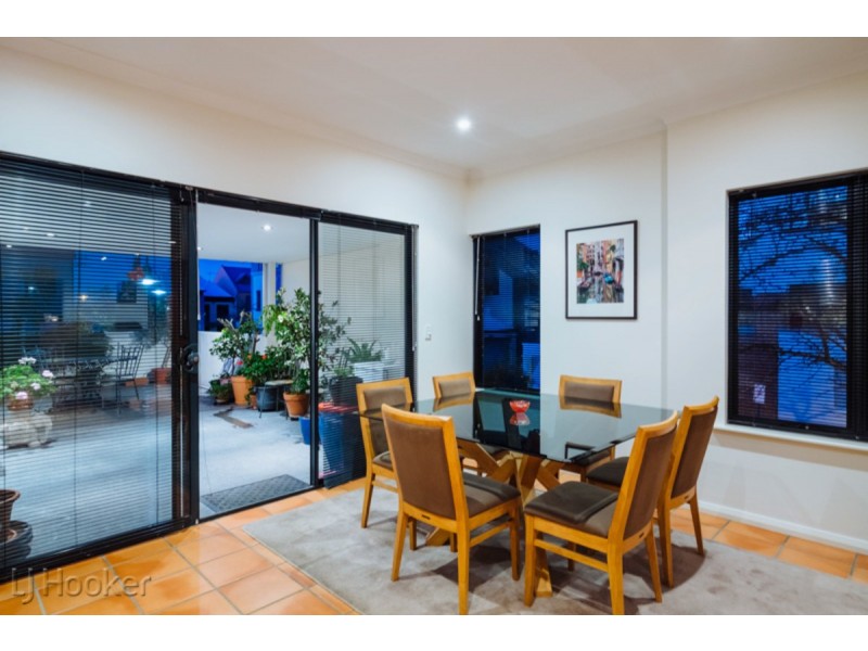 24 Kensington Street, East Perth WA 6004