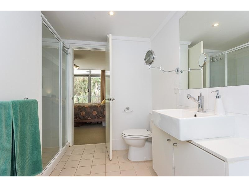 21/138 Mounts Bay Road, Perth WA 6000