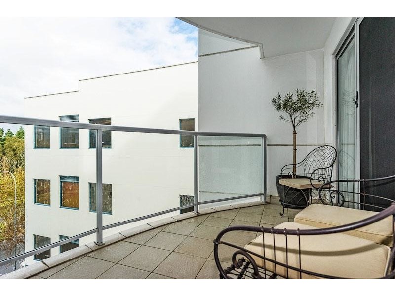 21/138 Mounts Bay Road, Perth WA 6000