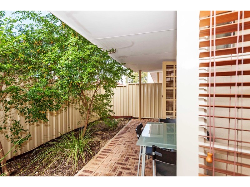 10/22 Nile Street, East Perth WA 6004