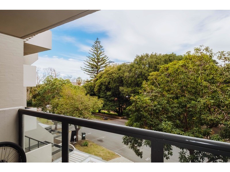25/2 Goderich Street, East Perth WA 6004