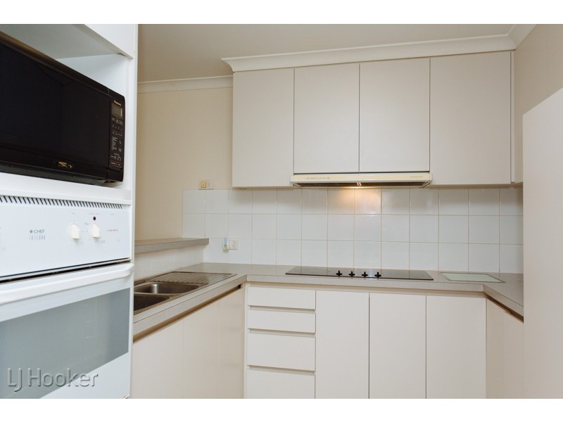 18/23 Wellington Street, East Perth WA 6004