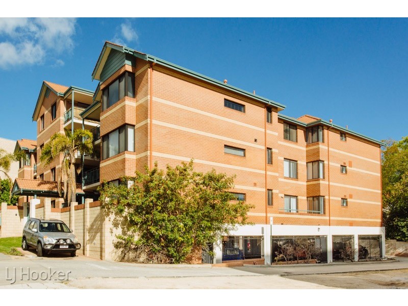 18/23 Wellington Street, East Perth WA 6004
