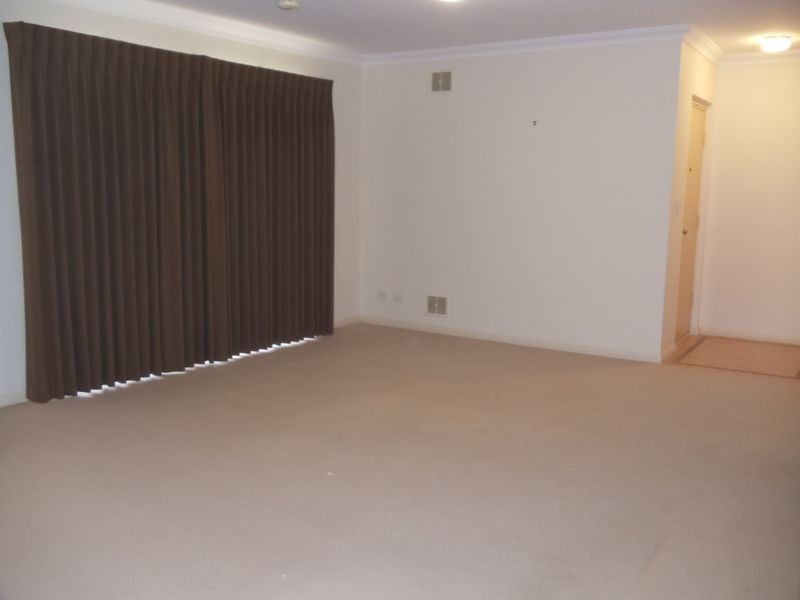 10/28 Bronte Street, East Perth WA 6004