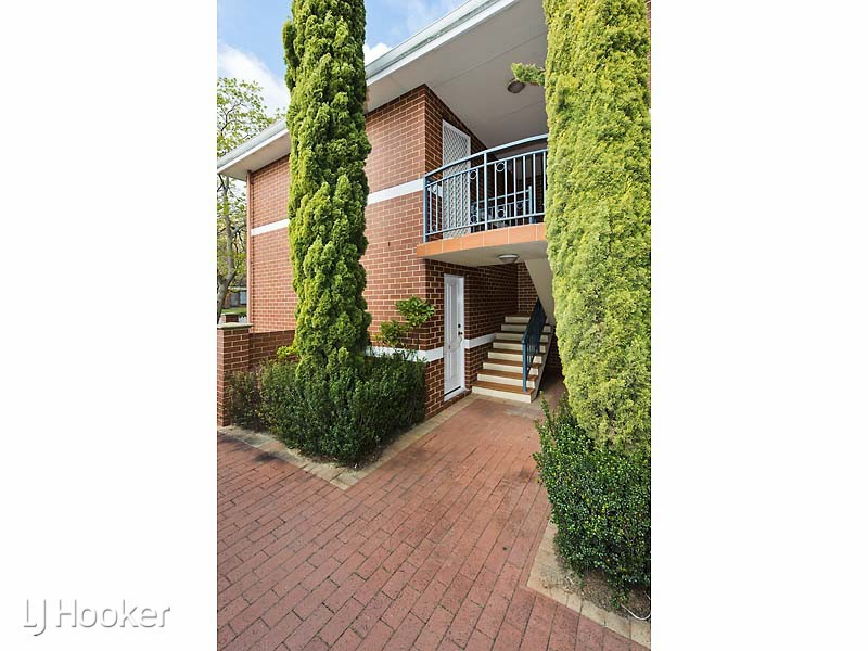 2/55 Wellington Street, East Perth WA 6004