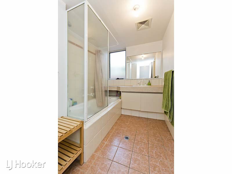 2/55 Wellington Street, East Perth WA 6004