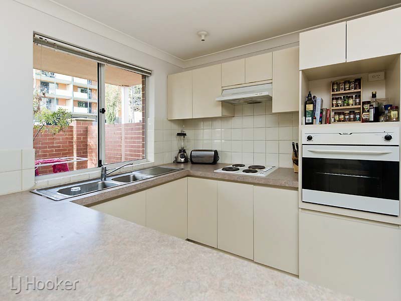 2/55 Wellington Street, East Perth WA 6004