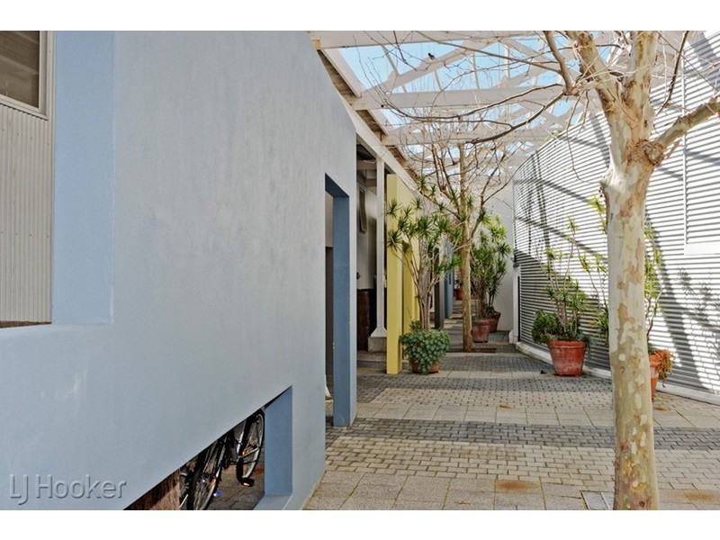 29 Little Brown Street, East Perth WA 6004