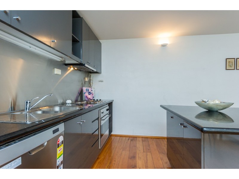 1 Little Saunders Street, East Perth WA 6004