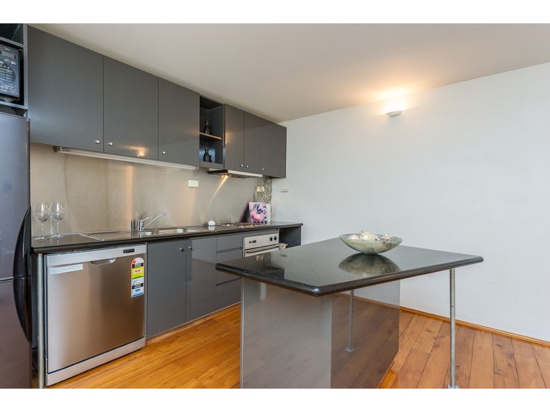 1 Little Saunders Street, East Perth WA 6004